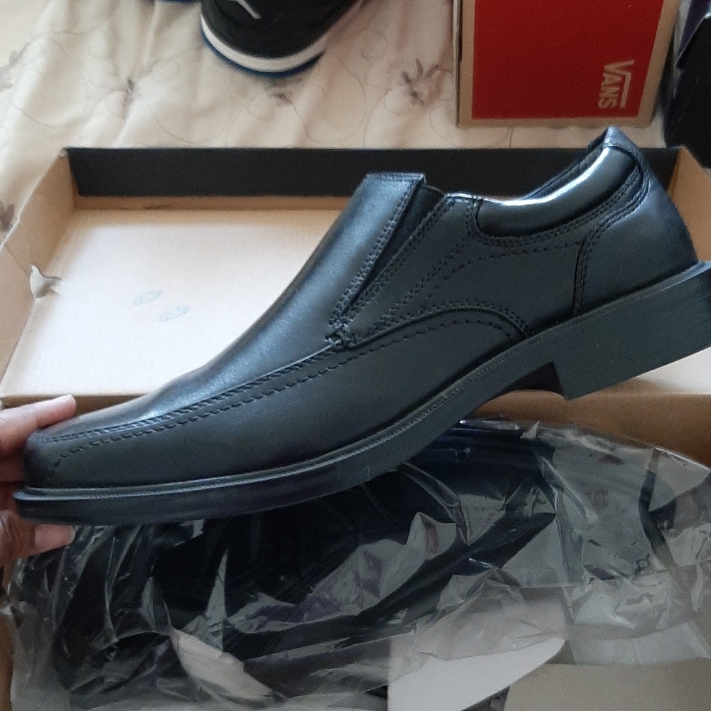 Mens shoes